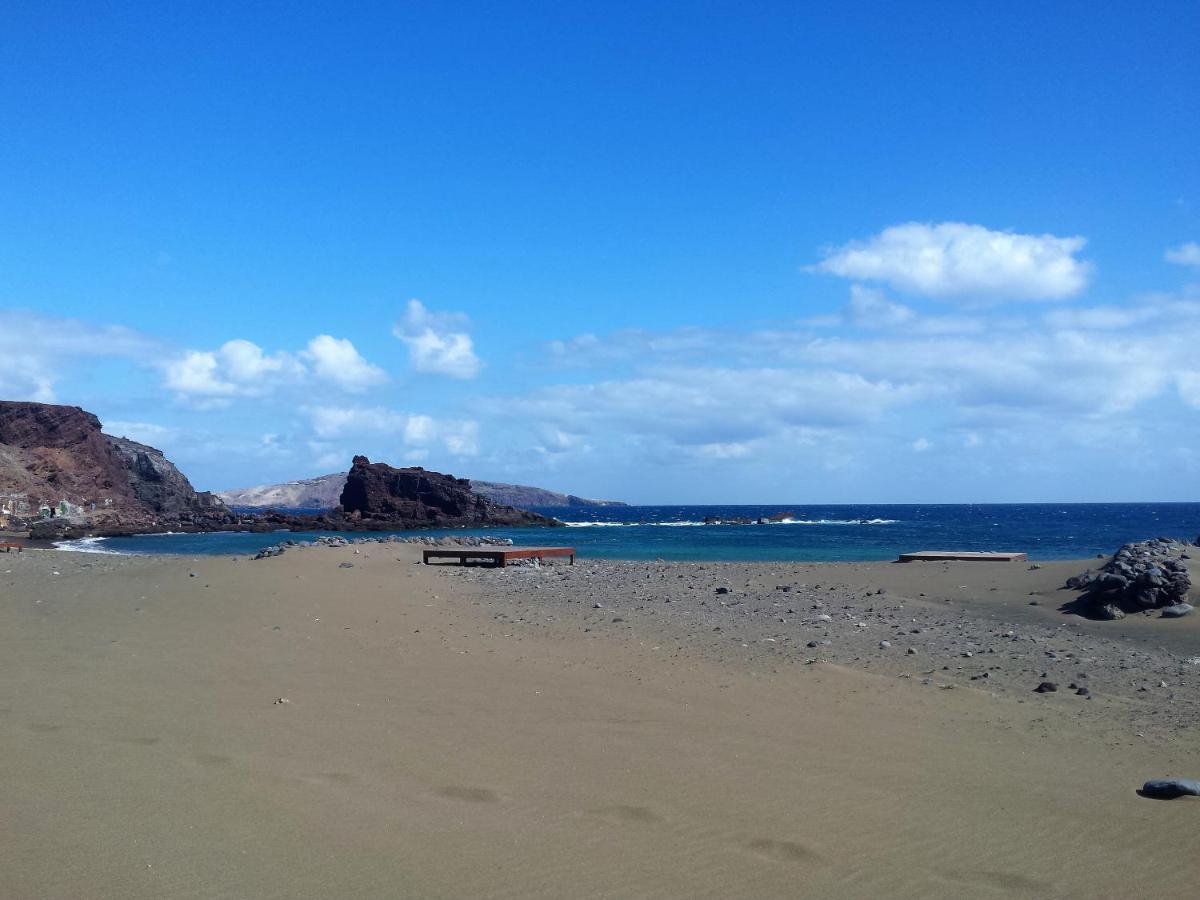 Burrero Beach Stay - Sunshine El Burrero Екстериор снимка