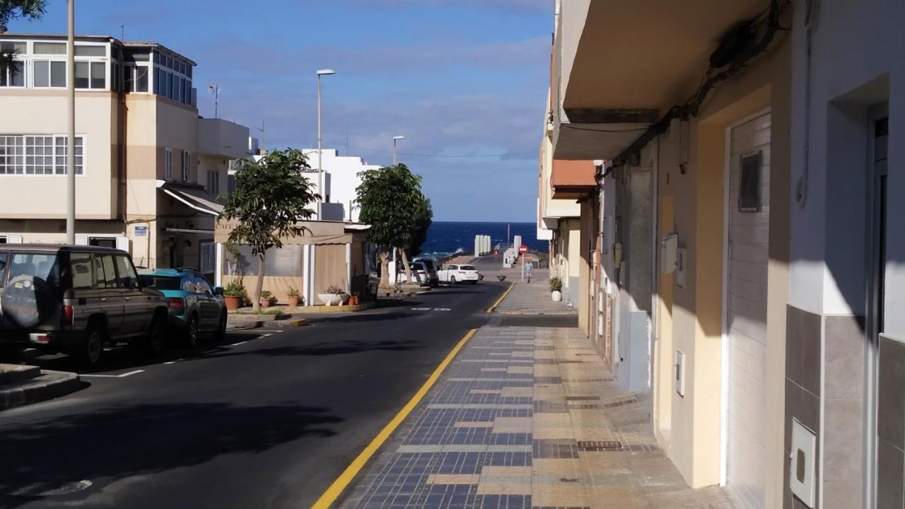 Burrero Beach Stay - Sunshine El Burrero Екстериор снимка